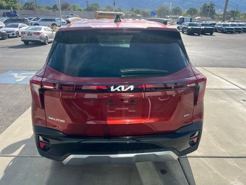 Used 2024 Kia Seltos SX AWD/4WD image 4