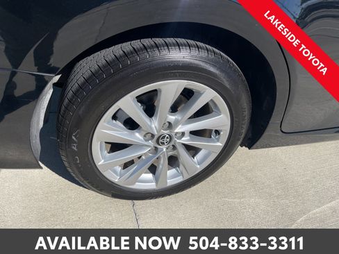 Used 2023 Toyota Camry LE image 12