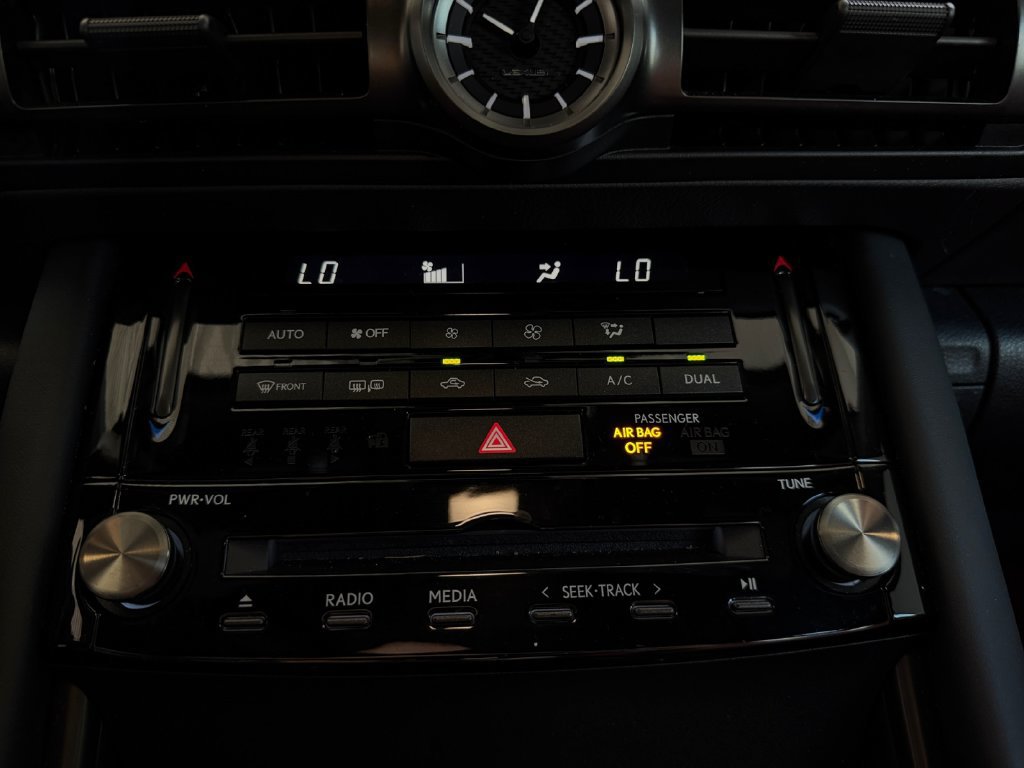 Used 2024 Lexus IS 350 F Sport RWD image 17