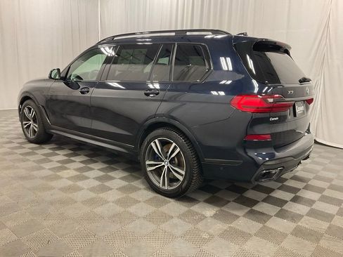 Used 2021 BMW X7 M50i image 8