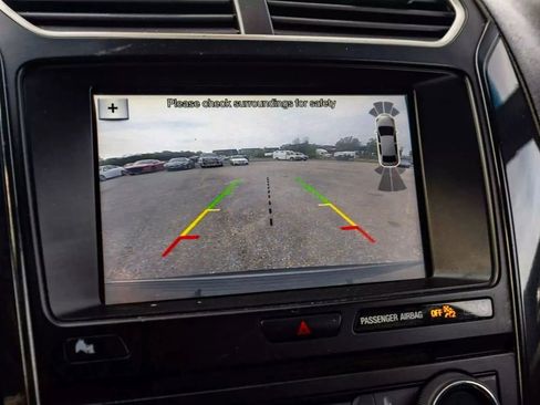 Used 2018 Ford Explorer XLT w/ Equipment Group 202A image 45