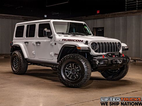 Used 2026 Jeep Wrangler Unlimited Rubicon AWD/4WD image 1