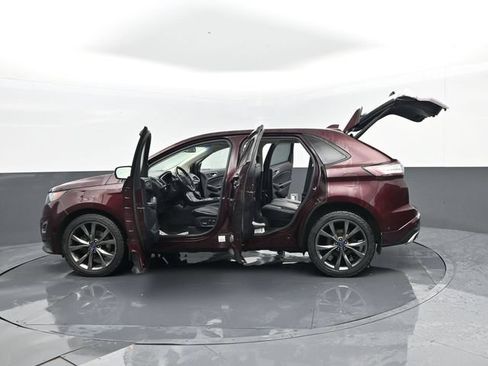 Used 2017 Ford Edge Sport w/ Equipment Group 401A AWD/4WD image 37