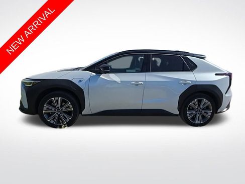 Used 2023 Subaru Solterra AWD image 1