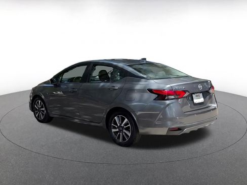 Used 2025 Nissan Versa SV FWD image 10