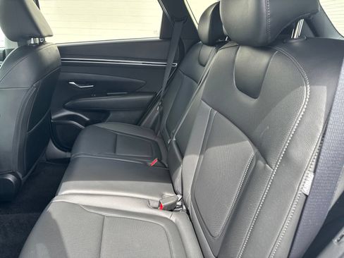 Certified 2024 Hyundai Tucson SEL w/ Convenience Package FWD image 13