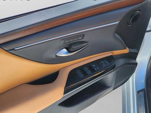 New 2025 Lexus ES 350 w/ Premium Package image 27
