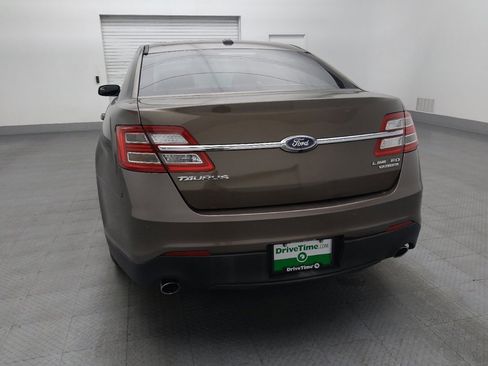 Used 2015 Ford Taurus Limited FWD image 6