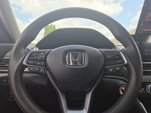 Used 2022 Honda Accord LX image 23