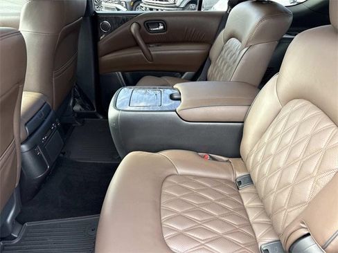 Used 2024 Nissan Armada Platinum w/ Captain's Chairs Package image 19