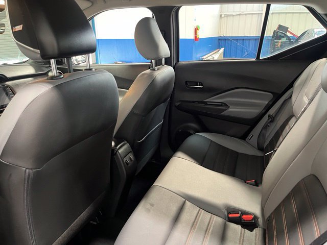 Used 2021 Nissan Kicks SR w/ SR Premium Package FWD image 18
