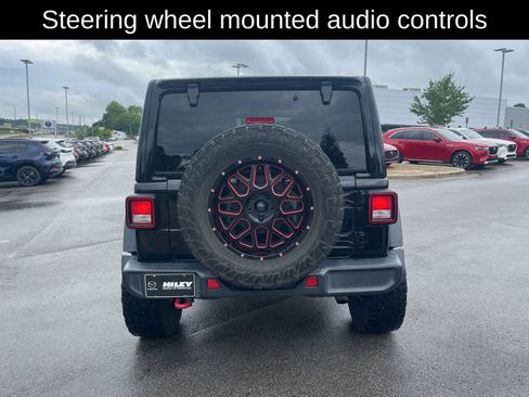 Used 2021 Jeep Wrangler Unlimited Rubicon AWD/4WD image 4