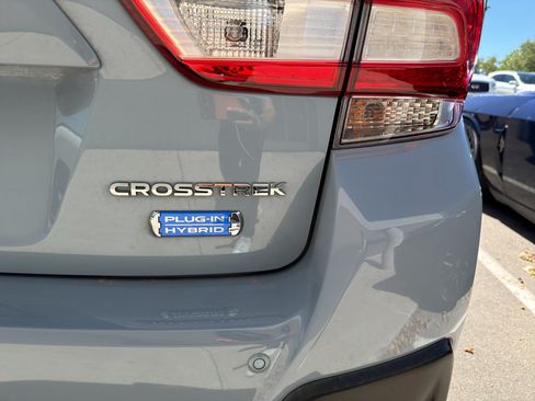 Used 2019 Subaru Crosstrek Hybrid w/ Moonroof Package w/Navigation AWD/4WD image 6
