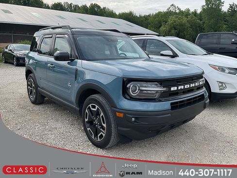 Used 2021 Ford Bronco Sport Outer Banks w/ Outer Banks Package (96D) AWD/4WD image 1