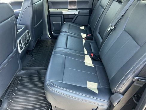 Used 2022 Ford F250 Lariat w/ Tremor Off-Road Package AWD/4WD image 26