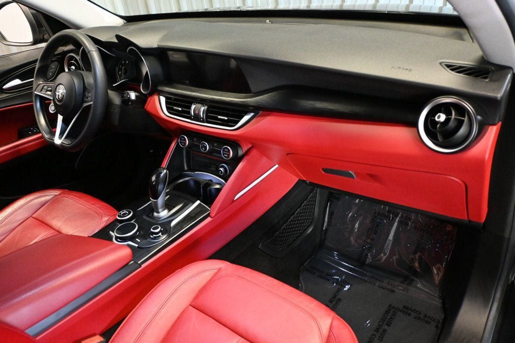 Used 2018 Alfa Romeo Stelvio AWD w/ Convenience Package image 11