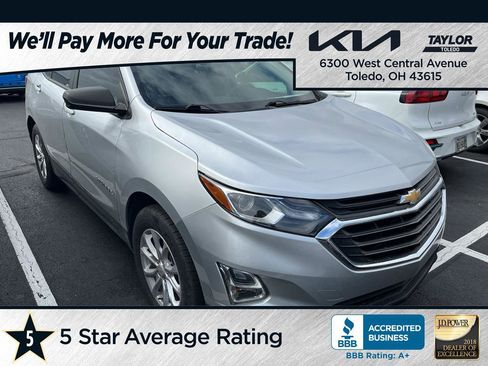 Used 2020 Chevrolet Equinox LS w/ LS Convenience Package image 1