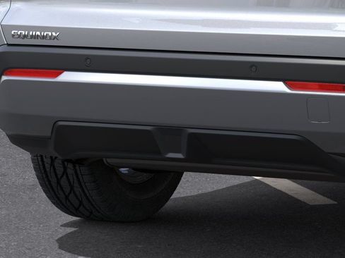 New 2026 Chevrolet Equinox LT FWD image 17