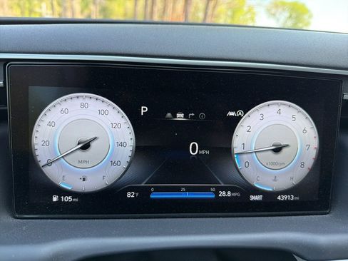 Used 2022 Hyundai Tucson Limited w/ Cargo Package image 14