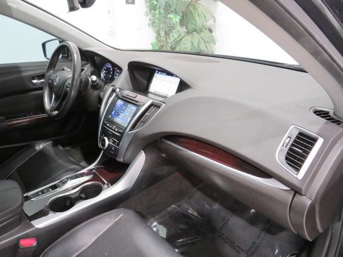 Used 2016 Acura TLX SH AWD V6 w/Tech 4dr Sedan w/T image 9