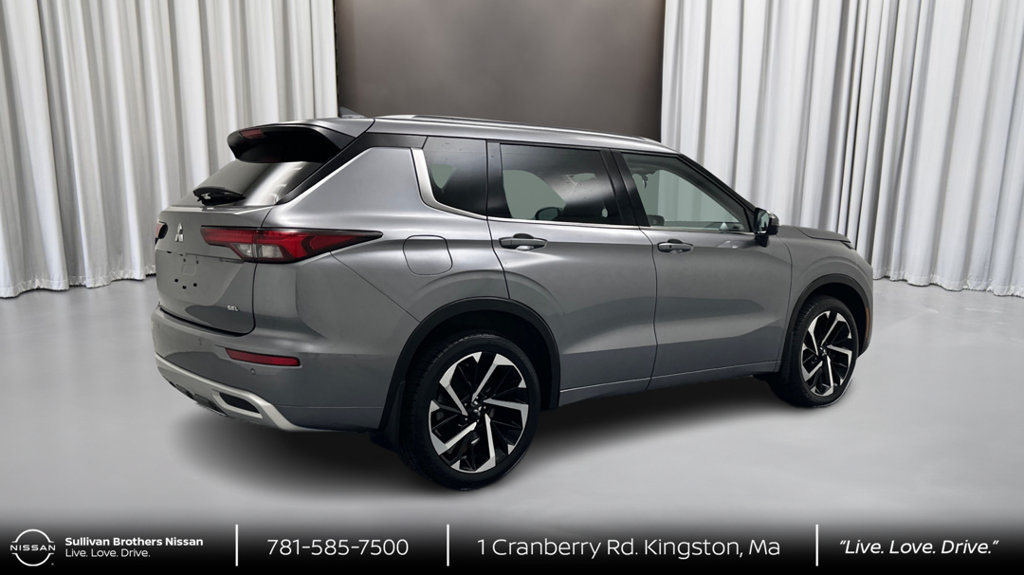 Used 2023 Mitsubishi Outlander SEL AWD/4WD image 5
