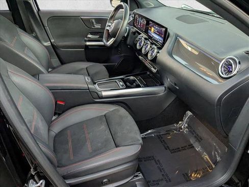 Certified 2025 Mercedes-Benz GLA 250 image 20