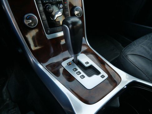 Used 2012 Volvo S80 3.2 image 19