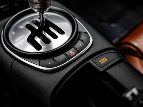 Used 2008 Audi R8 V8 image 51