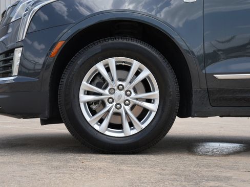 Used 2023 Cadillac XT5 Luxury FWD image 29