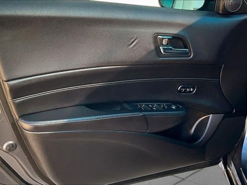 Used 2017 Acura ILX FWD image 21