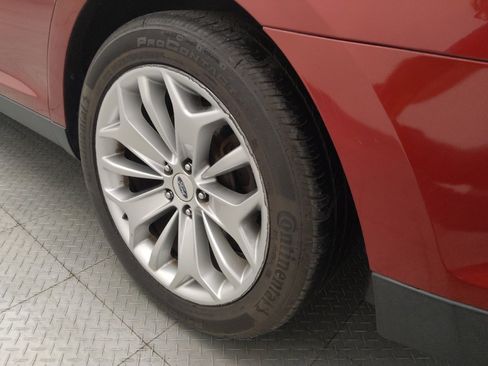 Used 2017 Ford Taurus Limited image 31