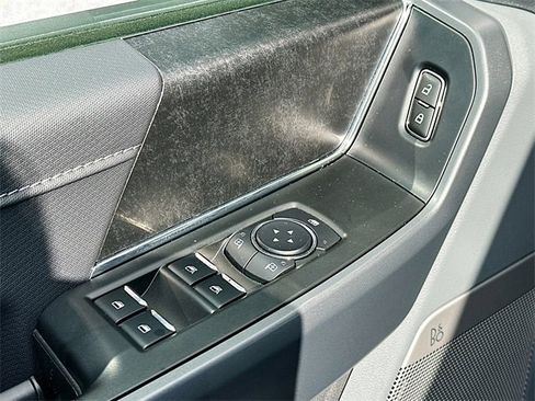 Used 2025 Ford F150 Lightning Flash image 18
