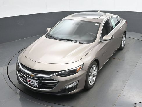 Used 2024 Chevrolet Malibu LT FWD image 36