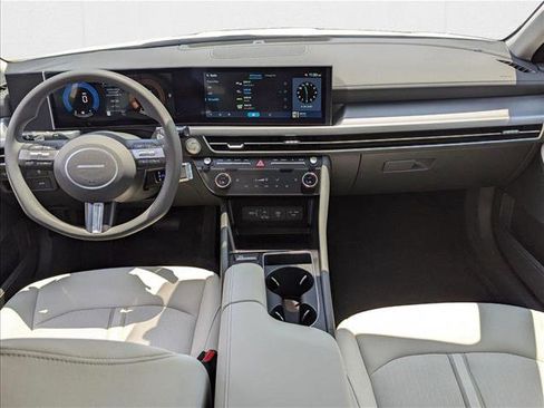 New 2025 Hyundai Sonata SEL image 13