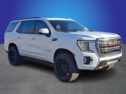 Used 2022 GMC Yukon AT4 image 3