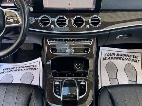 Used 2019 Mercedes-Benz E 300 w/ Convenience Package image 32