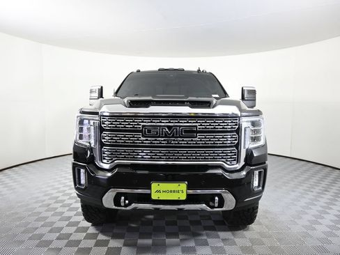 Used 2022 GMC Sierra 2500 Denali w/ Denali Black Diamond Edition AWD/4WD image 11