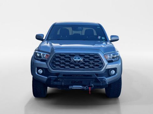 Used 2022 Toyota Tacoma TRD Off-Road image 9