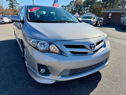 Used 2011 Toyota Corolla S image 7