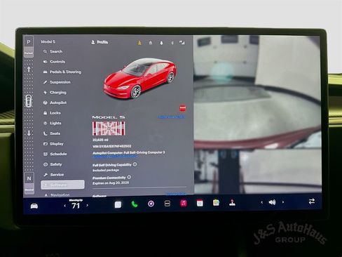 Used 2022 Tesla Model S Plaid image 15