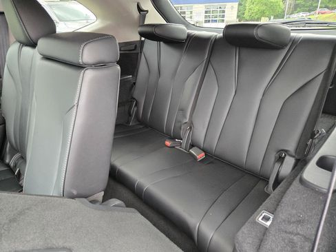 Used 2023 Acura MDX FWD w/ Technology Package image 15