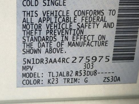 Used 2024 Nissan Pathfinder S image 36