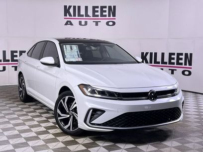 New 2025 Volkswagen Jetta SEL