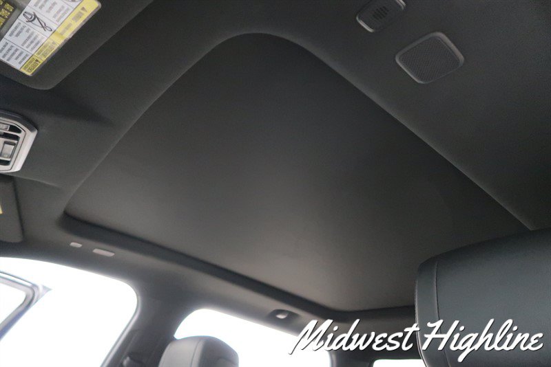 Used 2023 Toyota Tundra Platinum w/ Advanced Package AWD/4WD image 31