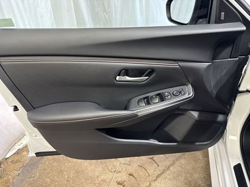 Used 2025 Nissan Sentra SR image 20