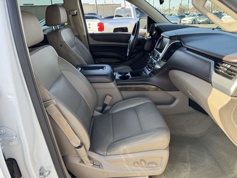 Used 2016 Chevrolet Tahoe LT w/ Luxury Package image 12