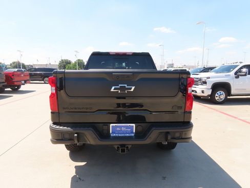 Used 2026 Chevrolet Silverado 1500 ZR2 w/ ZR2 Bison Edition AWD/4WD image 11