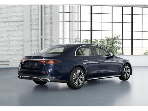 New 2026 Mercedes-Benz E 350 4MATIC Sedan image 21