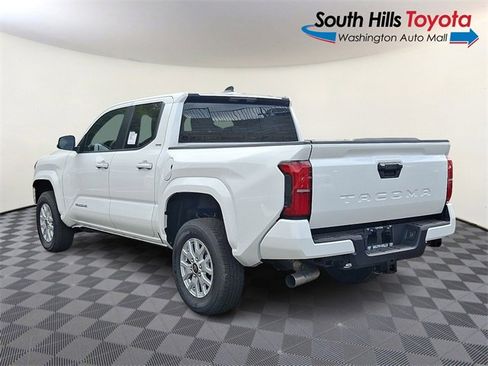 New 2025 Toyota Tacoma SR5 image 4
