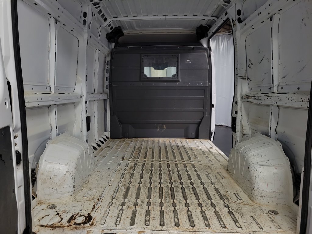 Used 2022 RAM ProMaster 2500 FWD image 23